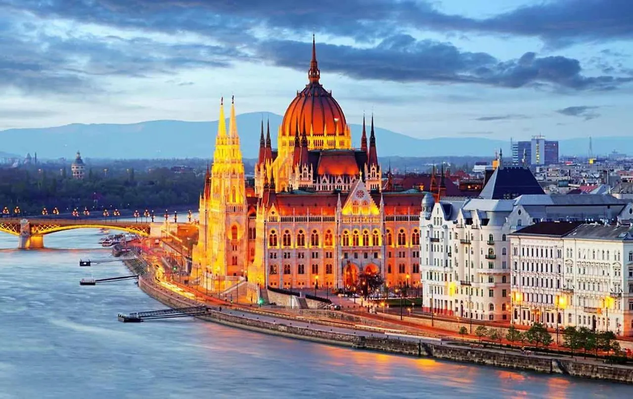 Ferienwohnung Luxurious Cozy 1Br Apt - 2Min Walk To Gozsduyard! Budapest 0*,  Ungarn