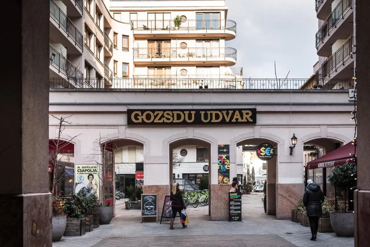 Ferienwohnung Luxurious Cozy 1Br Apt - 2Min Walk To Gozsduyard! Budapest 0*,  Ungarn